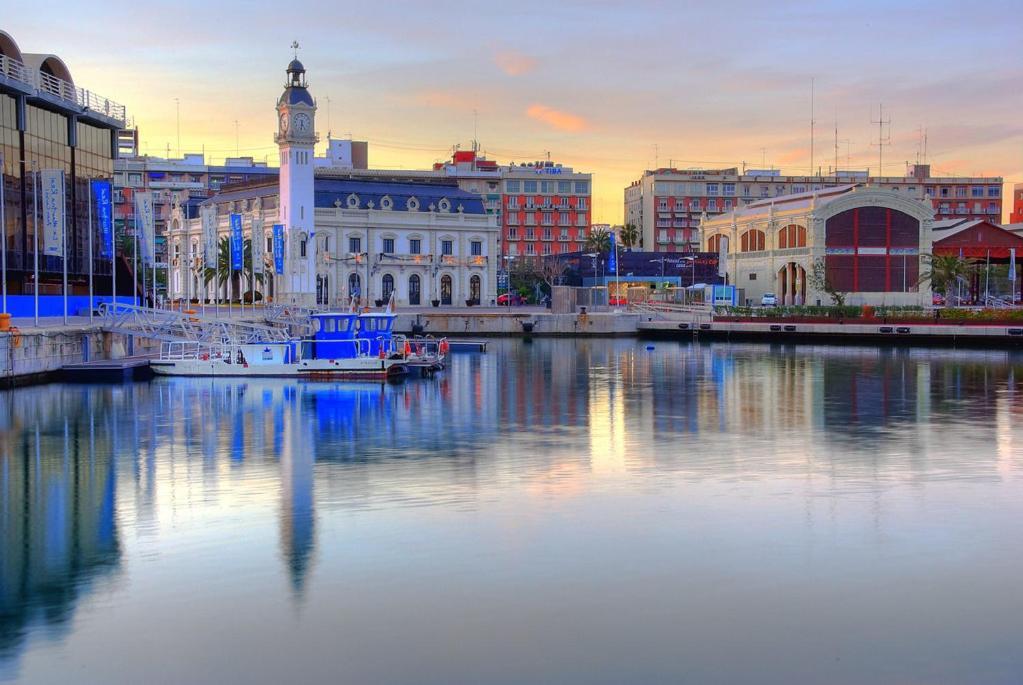 Apartamento Para 4 Personas En El Centro De Valencia, Plaza El Pilar ภายนอก รูปภาพ